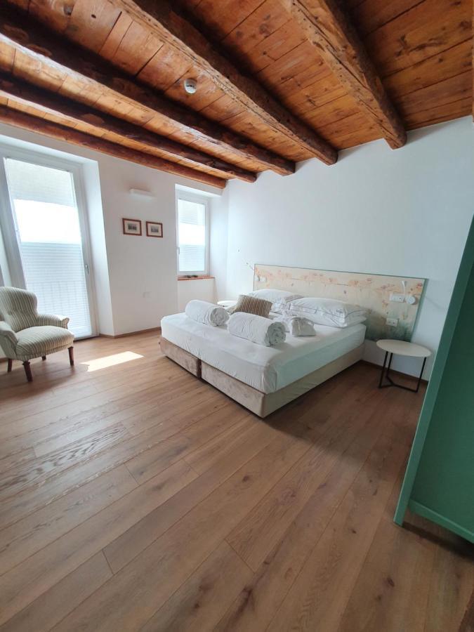 Bed and Breakfast Casa Castagna 1620 Мерґоццо Екстер'єр фото
